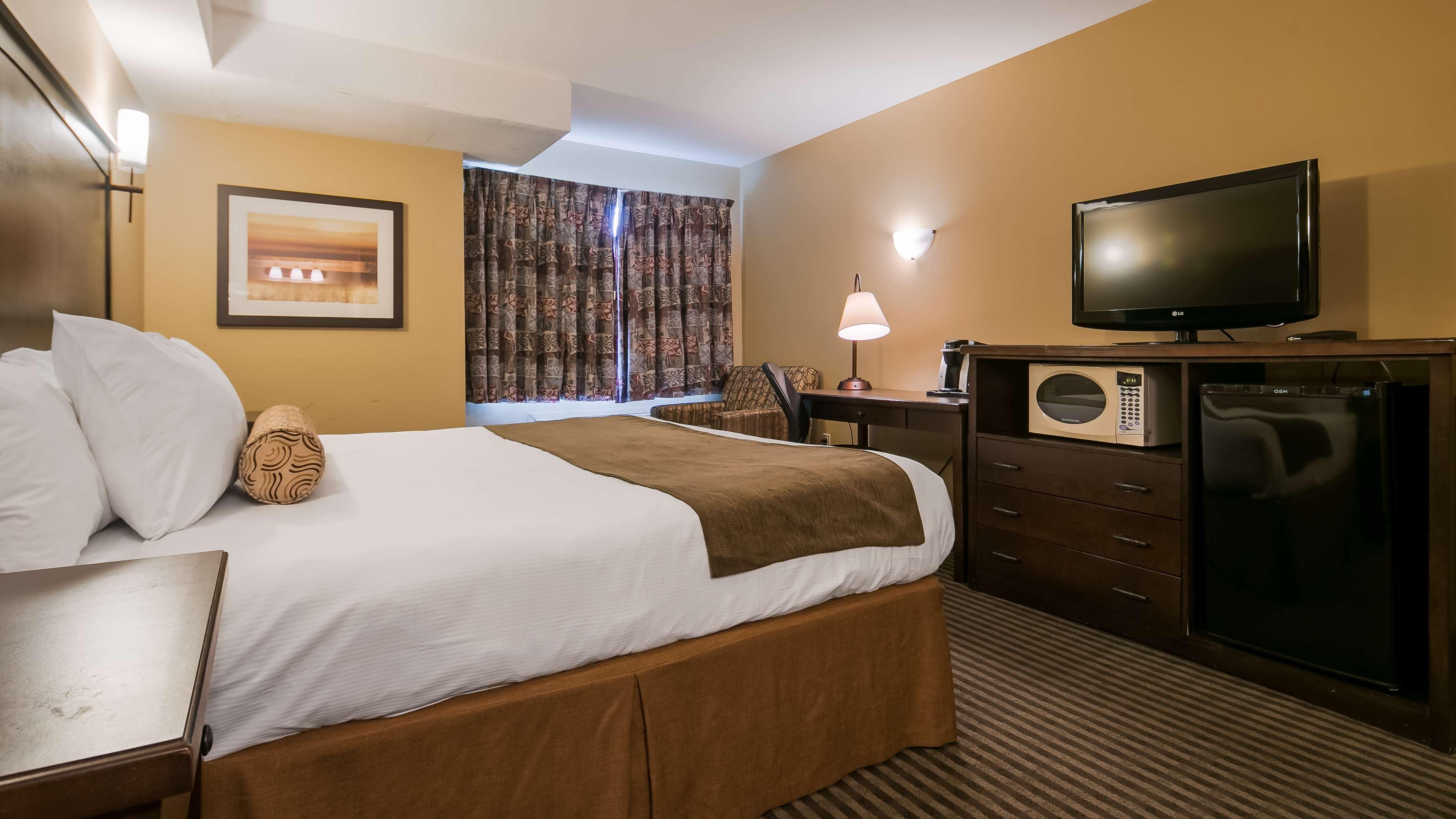 Best Western Maple Ridge Екстериор снимка